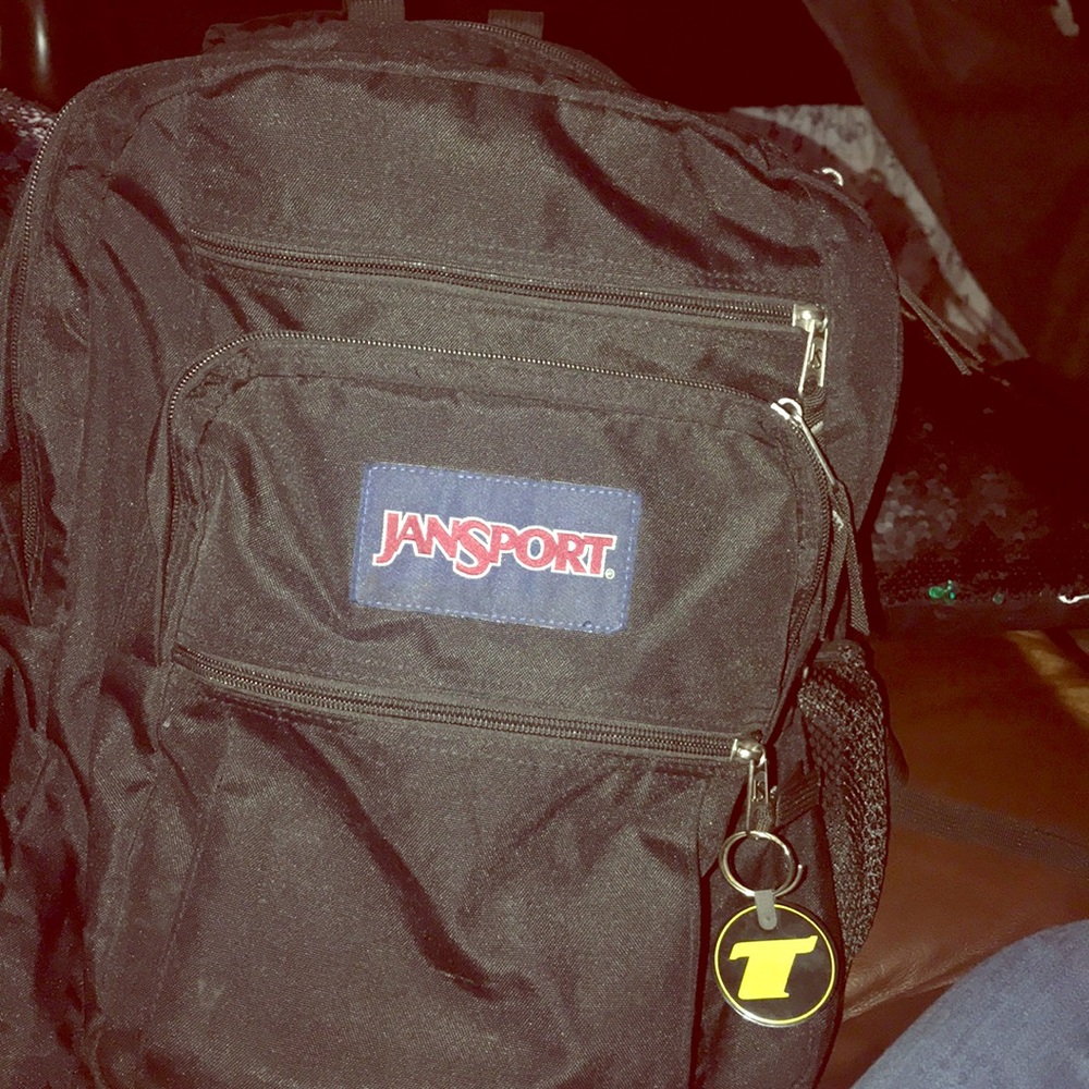 I am selling a jansport backpack